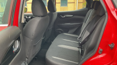 Nissan Qashqai 1.3 DiG-T Acenta Premium 5dr Petrol Hatchback